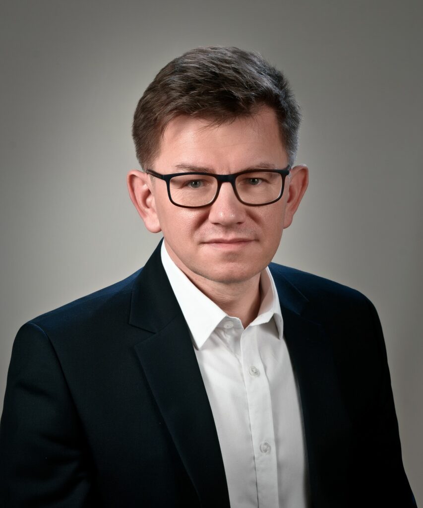 dr hab. prof. UKEN Józef Młyński